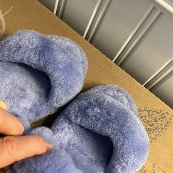 Ugg Oh Yeah Fluff Slide Slipper Size 7 NEW - Picture 10 of 13